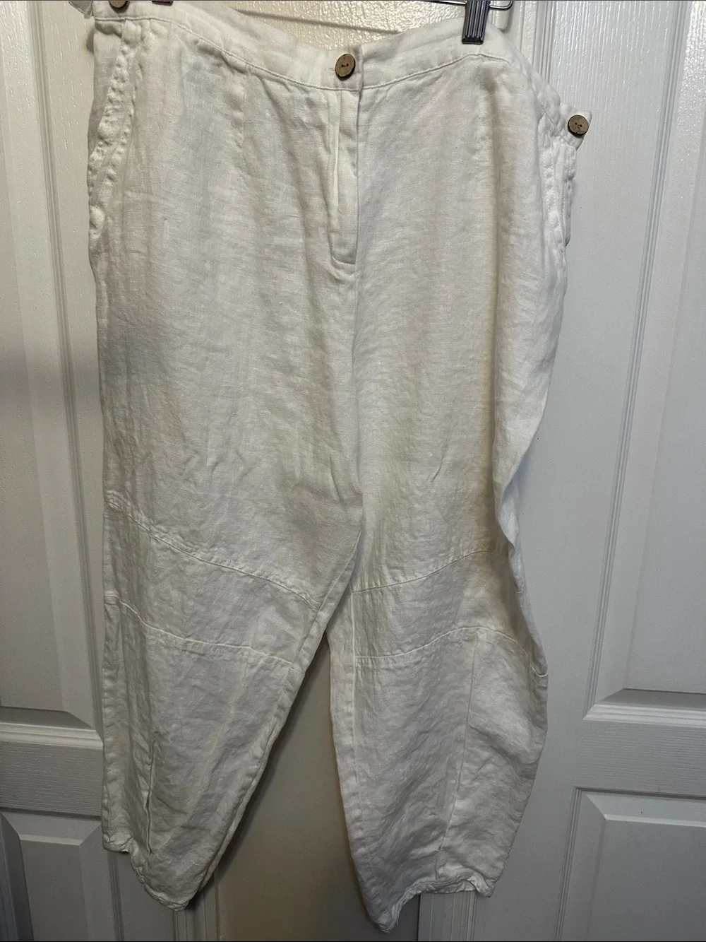 White Linen Men’s Pants